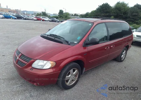 2005 Dodge Grand Caravan Sxt z USA, uszkodzony, nr VIN 2D4GP44L75R382453